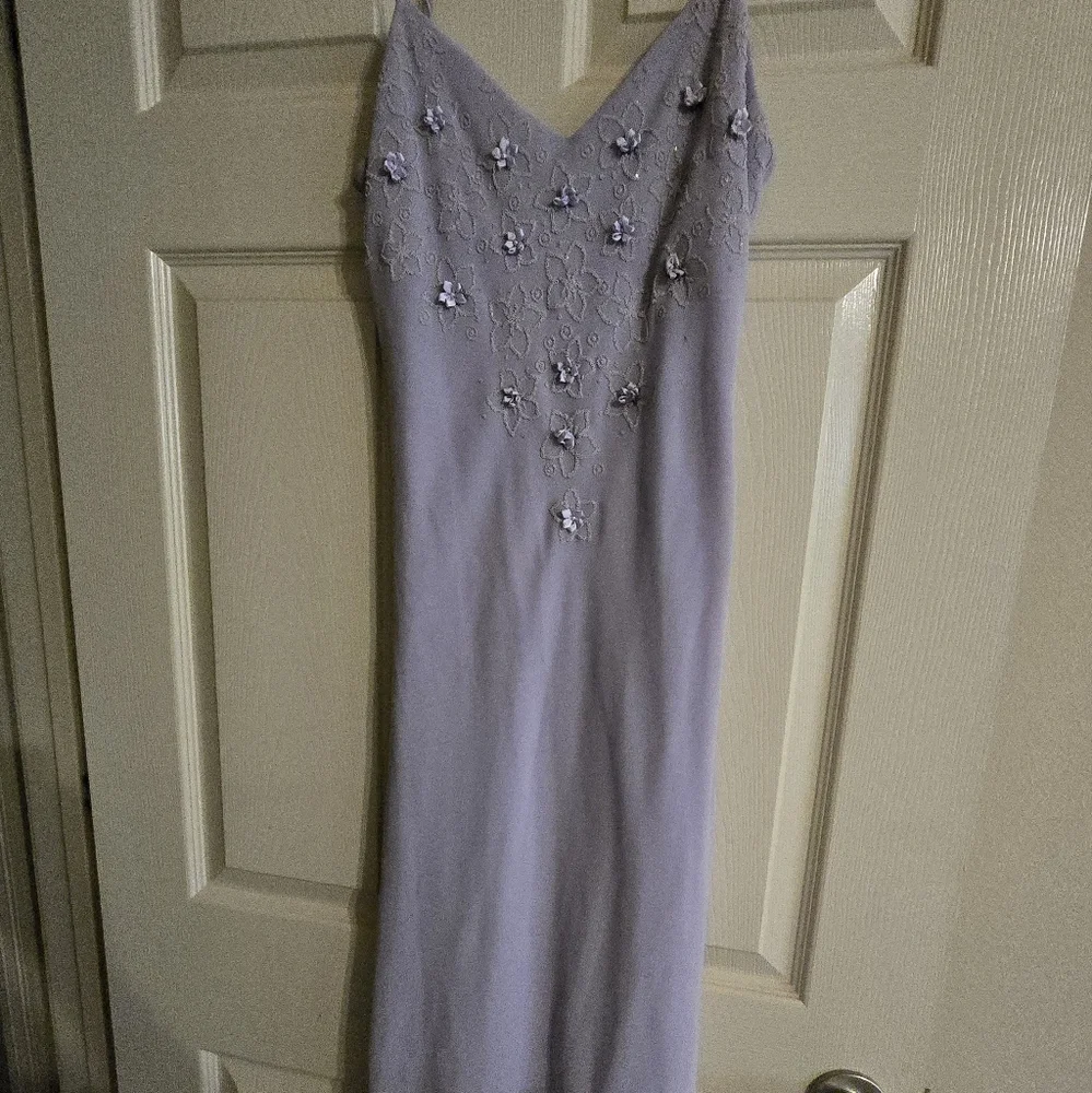 Dress - Picture 2 of 2